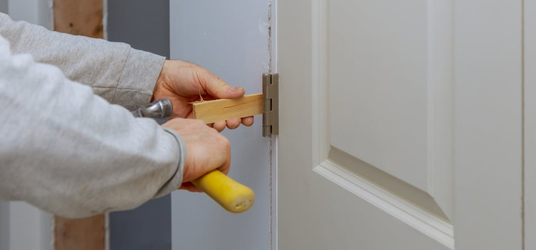 fiberglass entry door repair in Lake Magdalene